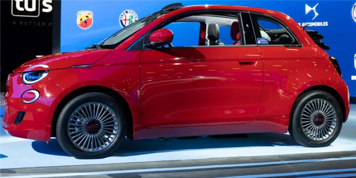 Fiat 500 electric car